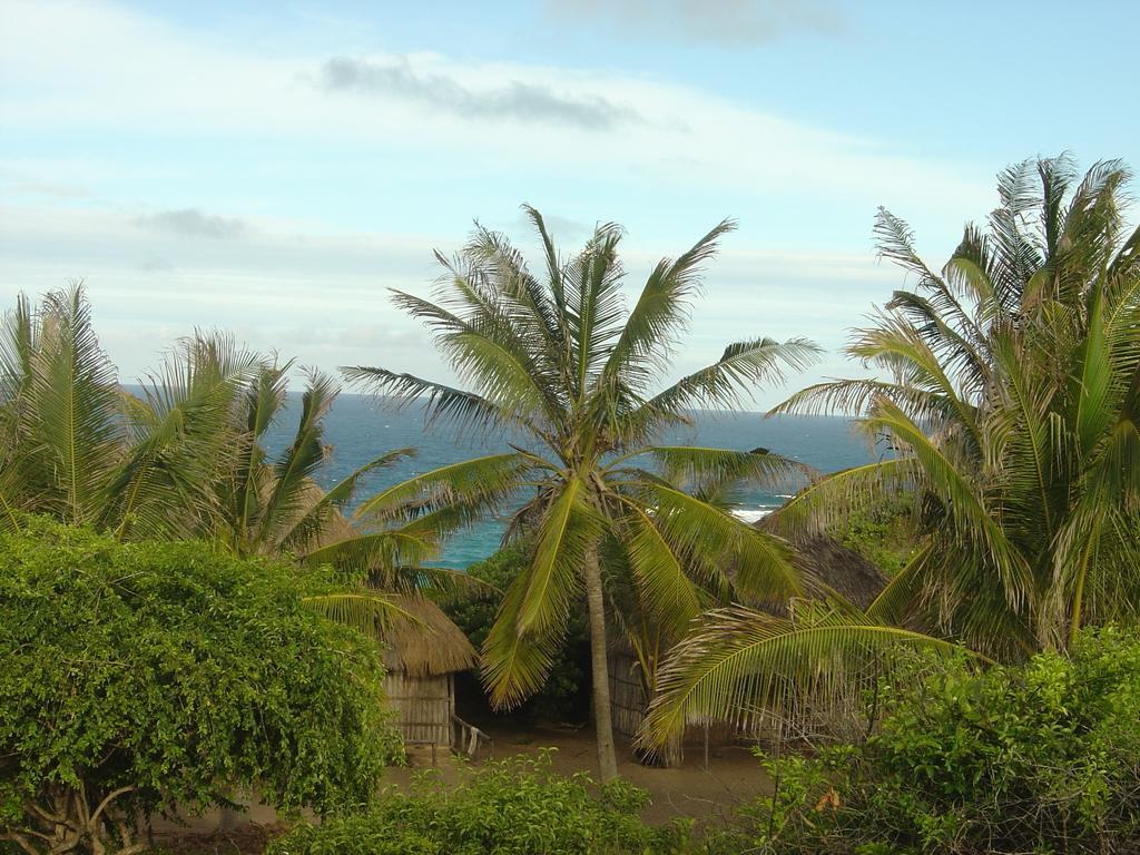 Blue Moon Beach Holiday Resort Inhambane Exterior photo