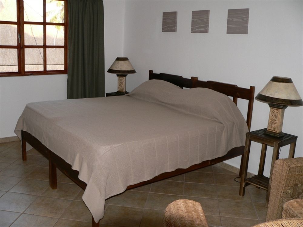 Blue Moon Beach Holiday Resort Inhambane Exterior photo