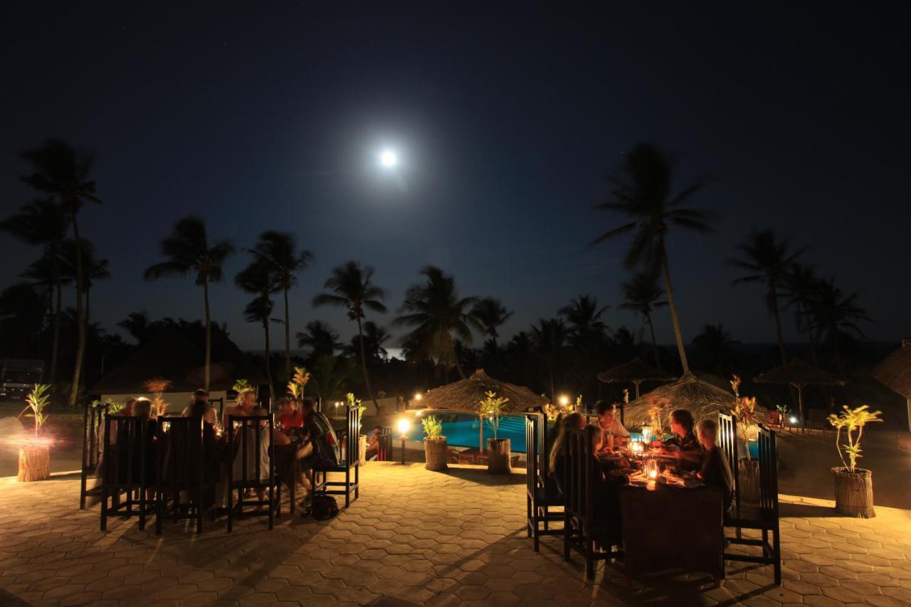 Blue Moon Beach Holiday Resort Inhambane Exterior photo