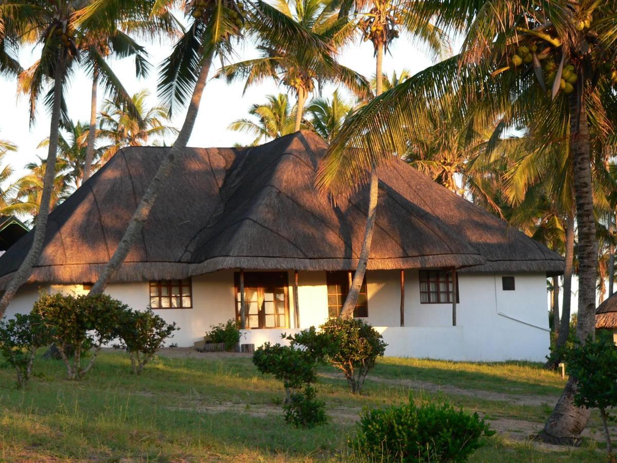 Blue Moon Beach Holiday Resort Inhambane Room photo